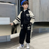 Boys Black Alphanumeric Printed Oversized Hooded Zipper Jacket With Jogger Sets