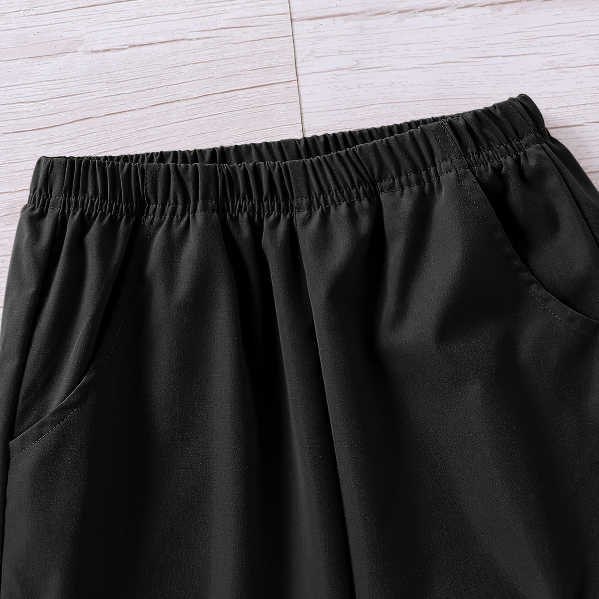 Boys Black Solid Elasticated Bottom Cargo Trouser