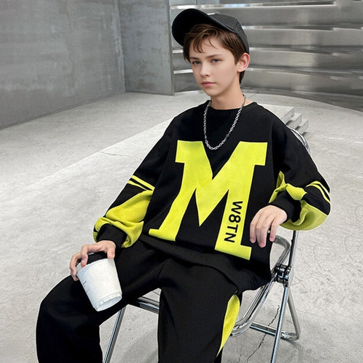 Boys Black Typographic Printed Winter Sweatshirt With Pants Sets