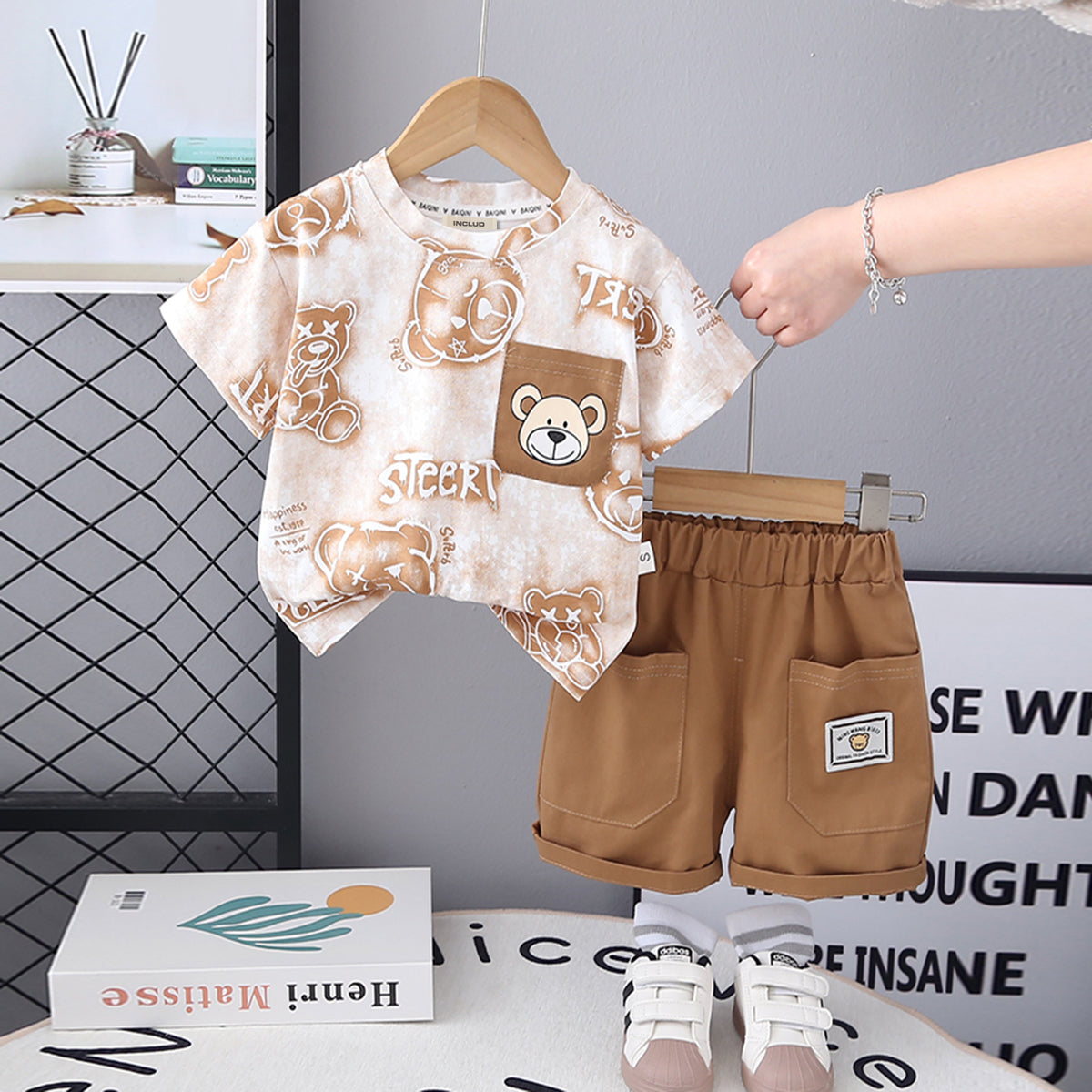 Boys Bear Printed Short Sleeves T-Shirt With Light Brown Shorts Set