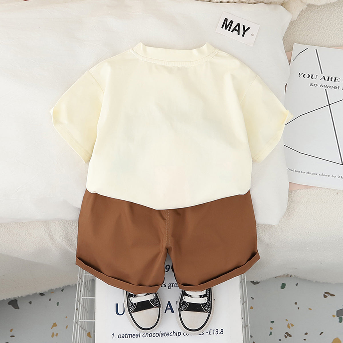 Boys 3D Lion Appliqued T-Shirt With Brown Shorts Set
