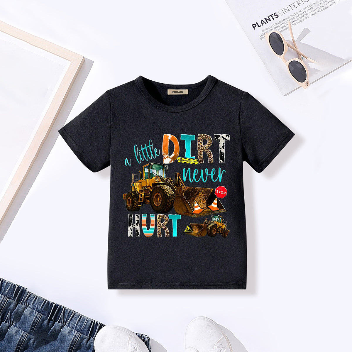 Boys Black Graphic Short Sleeves Round Neck T-Shirt