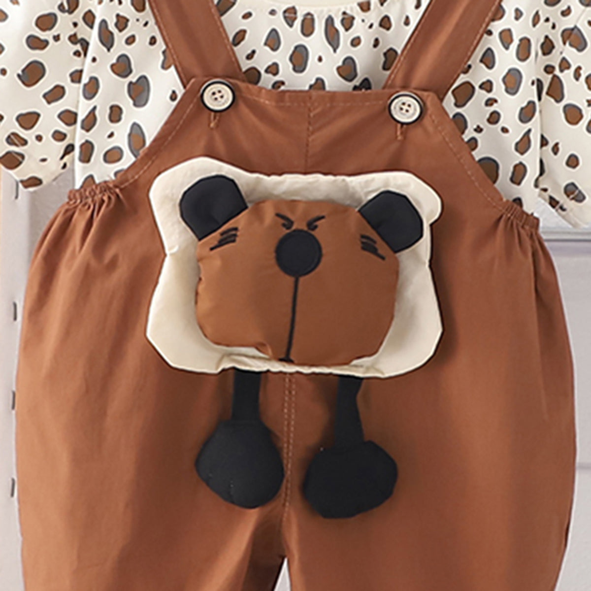 Boys Animal Printe T-Shirt With Brown 3D Appliqued Dungaree Set