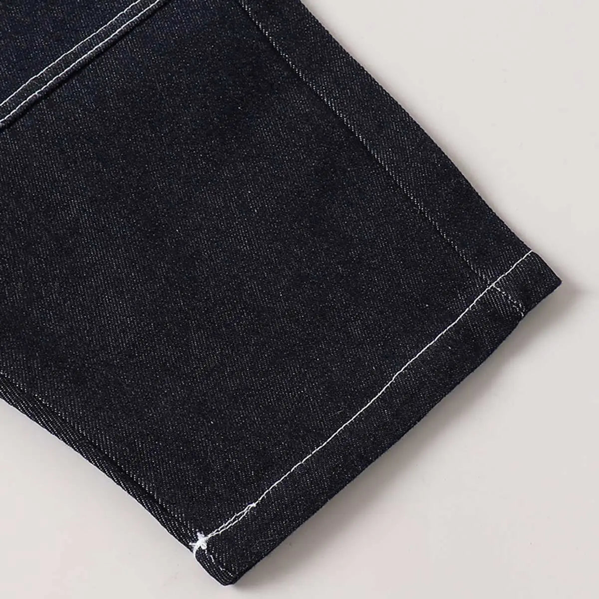 Boys Black Solid Cargo Jeans With Elasticated Waistband