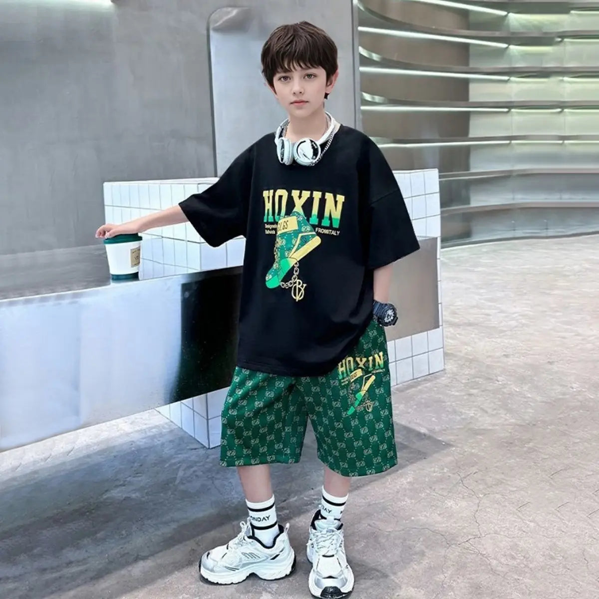 Boys Black Graphics Oversized T-Shirt With Shorts Set