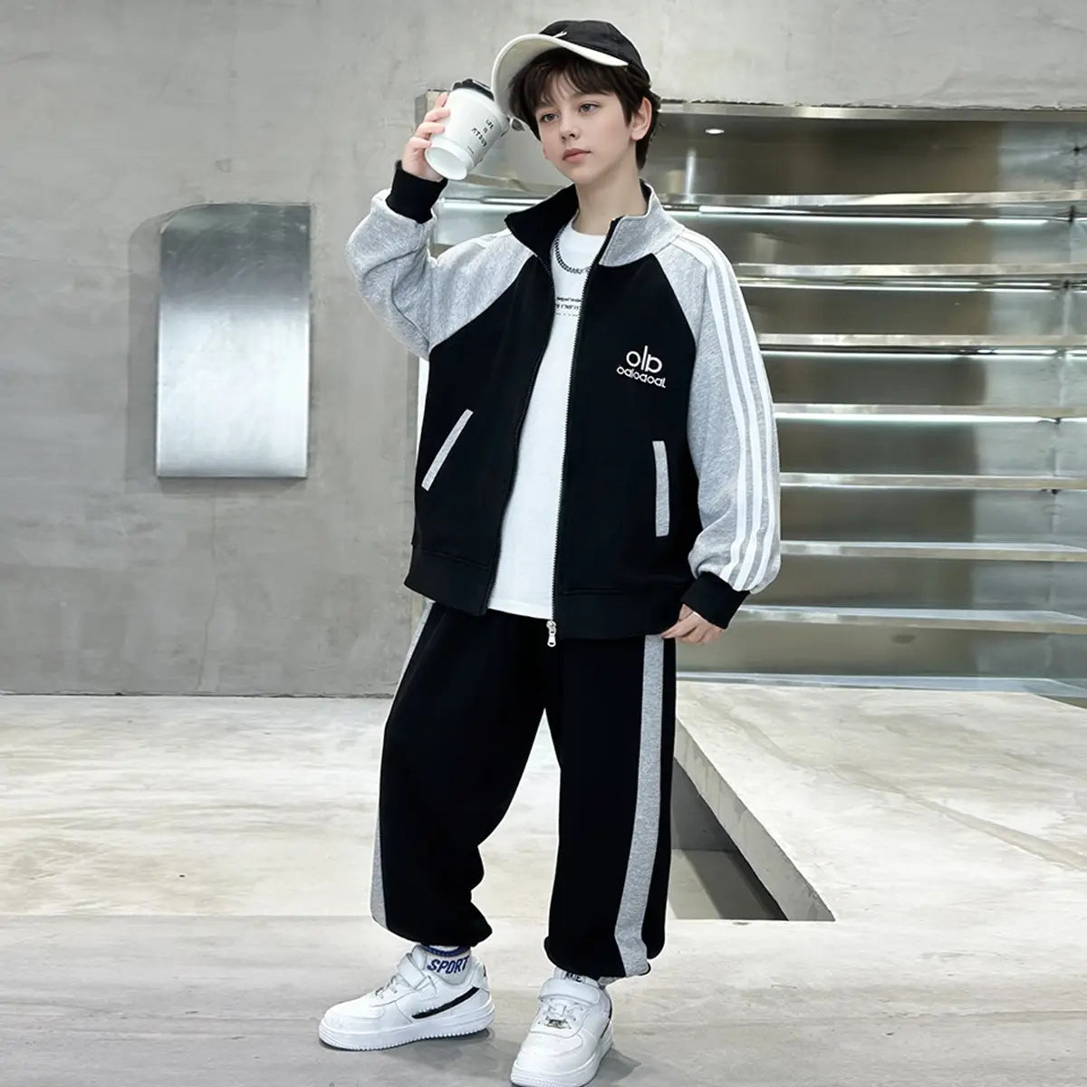 Boys Black Embroidered Sweatshirt With Jogger Sets
