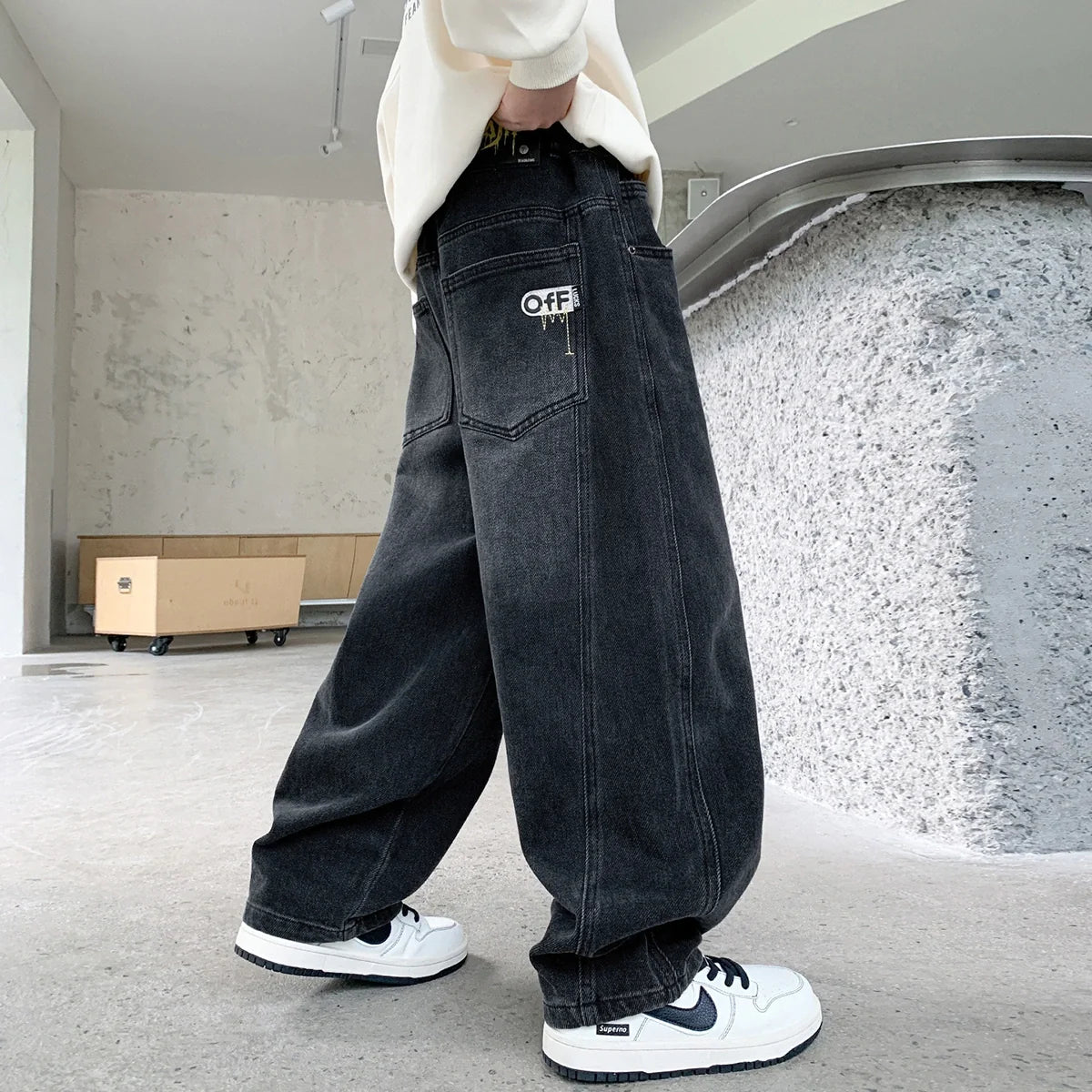 Boys Black Typographic Print Baggy Fit Denim Jeans