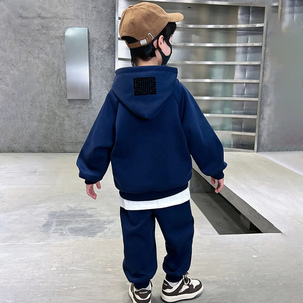 Boys Blue Abstract Printed Hooded Oversized Sweatshirt With Jogger Sets