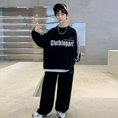 Boys Black Typographic Printed Sweatshirt With Pants Set