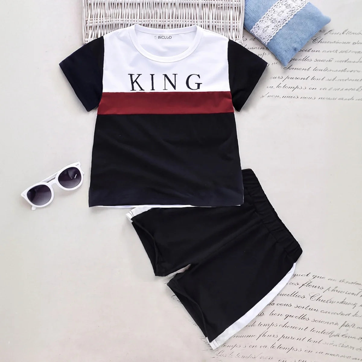 Boys Black Typography print Round Neck T-Shirt With Shorts Sets