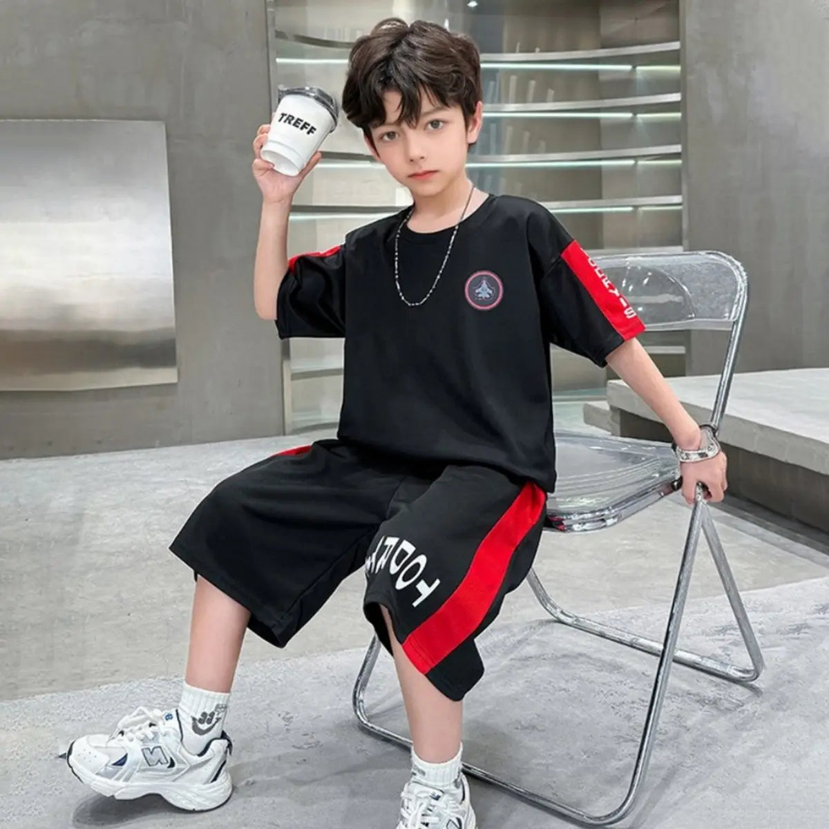Boys Black Typographic Printed Oversized T-Shirt With Shorts Sets