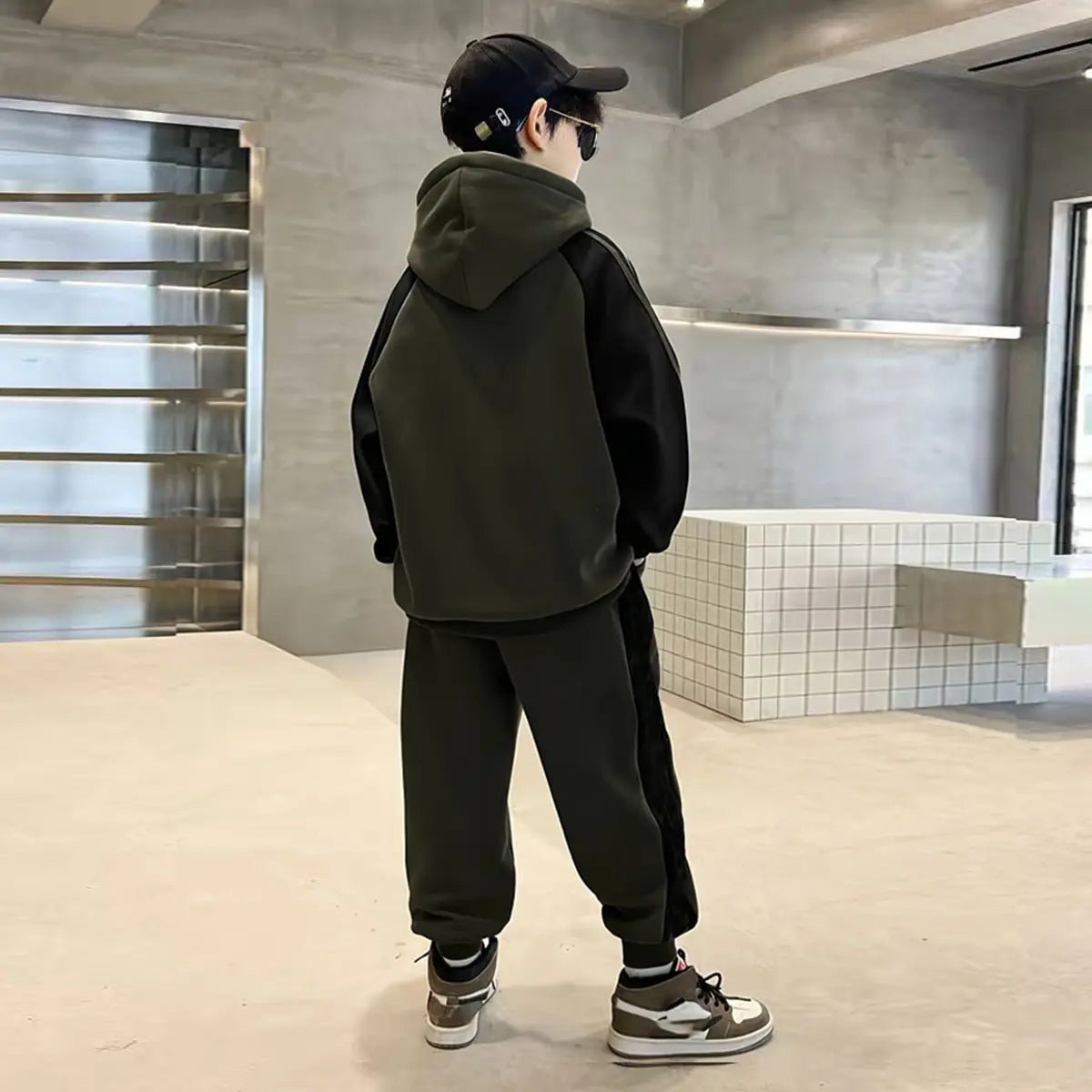 Boys Army Green Numeric Printed Oversized Hooded Sweatshirt With Jogger Co-ord Sets