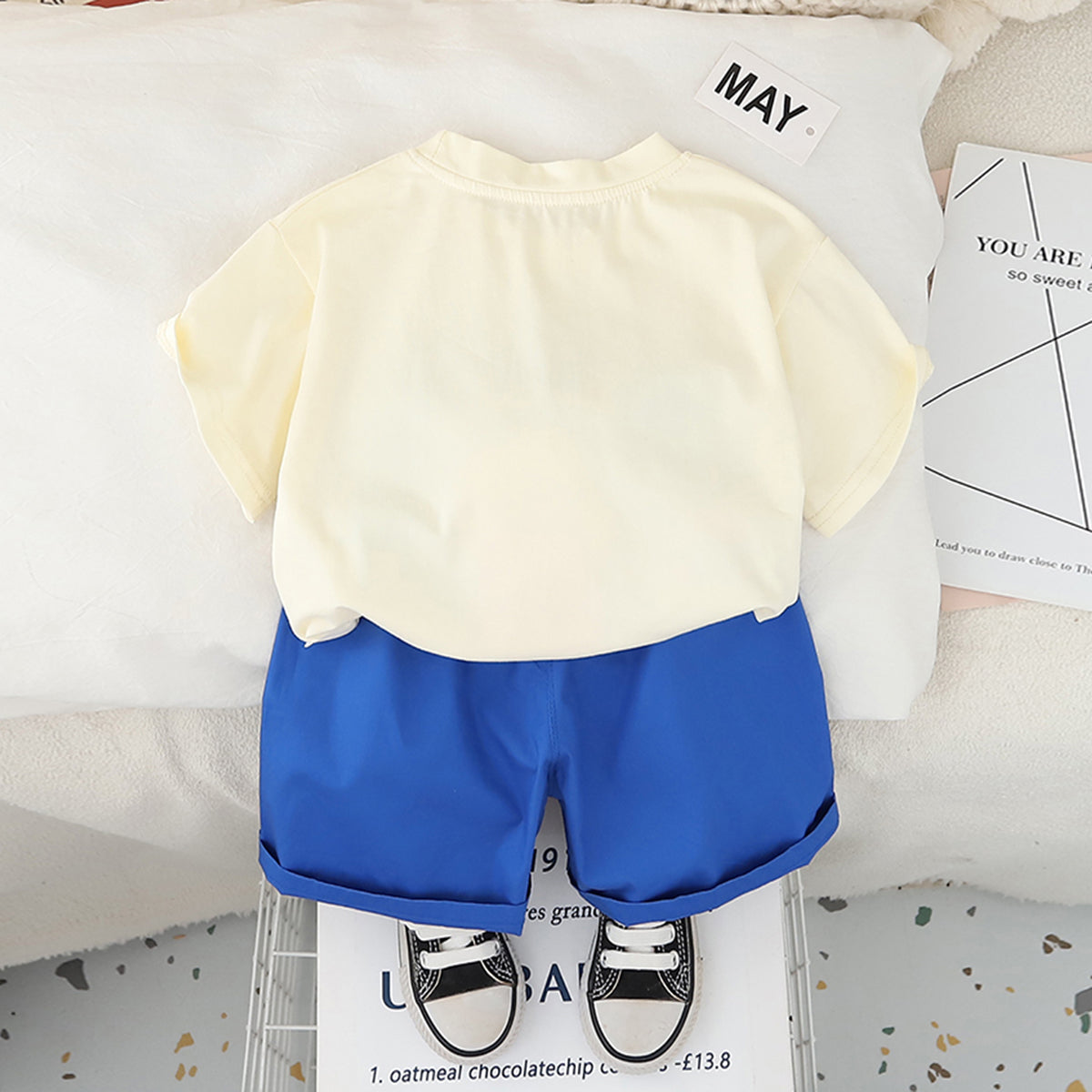 Boys 3D Lion Appliqued T-Shirt With Blue Shorts Set