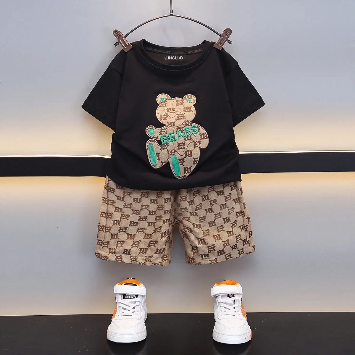 Boys Black Short Sleeve Bear Applique T-Shirt With Shorts Sets