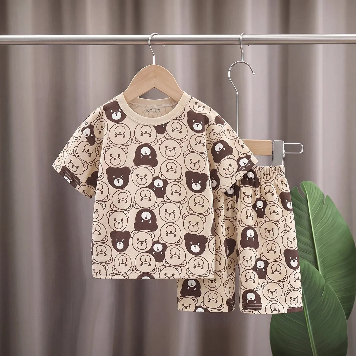 Boys Beige Short Sleeve Bear Print T-Shirt With Shorts Sets
