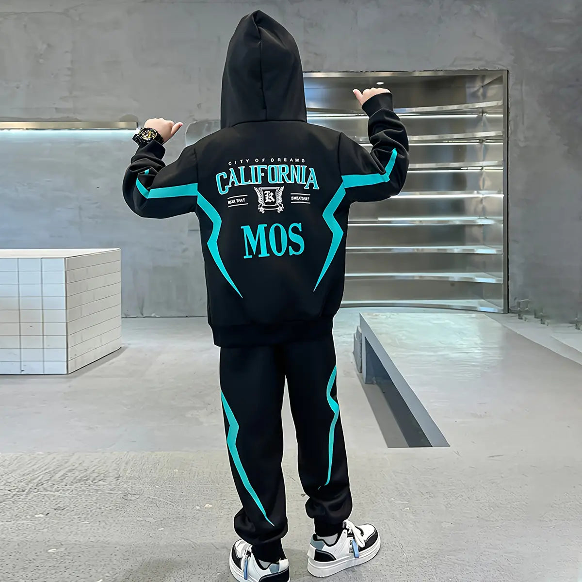 Boys Black Typographic Printed Hooded Sweatshirt With Jogger Sets