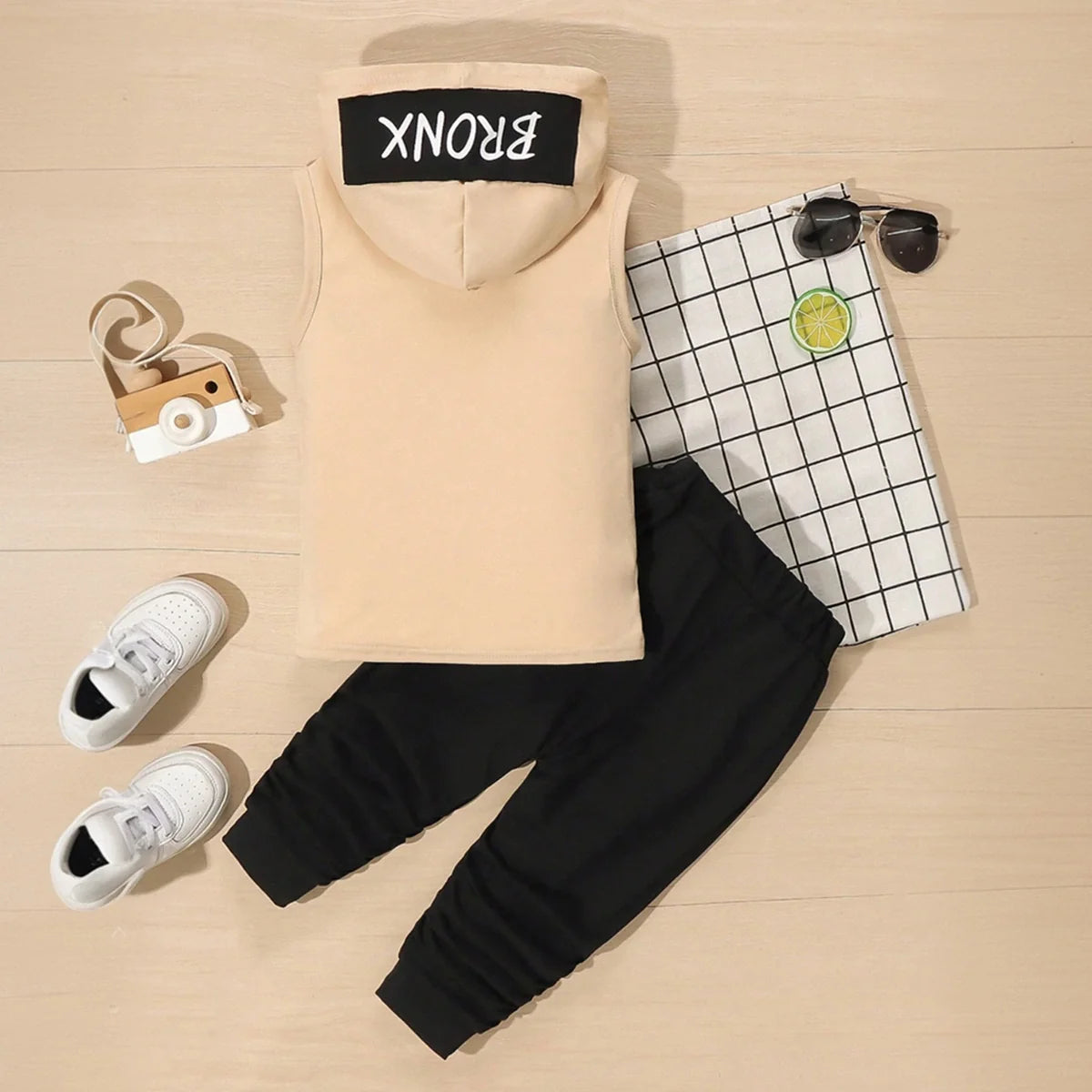 Boys Beige Typography Print Hooded Vest With Joggers Sets