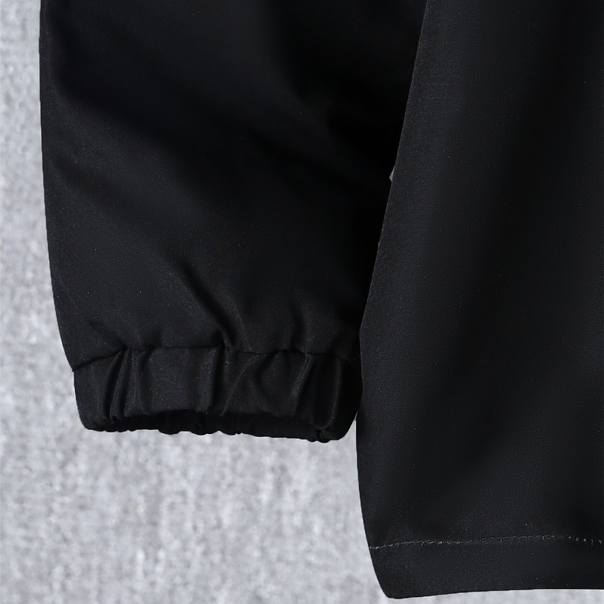 Boys Black Color-blocked Half Zipper Sweatshirt With Fur Lining & Pants Sets