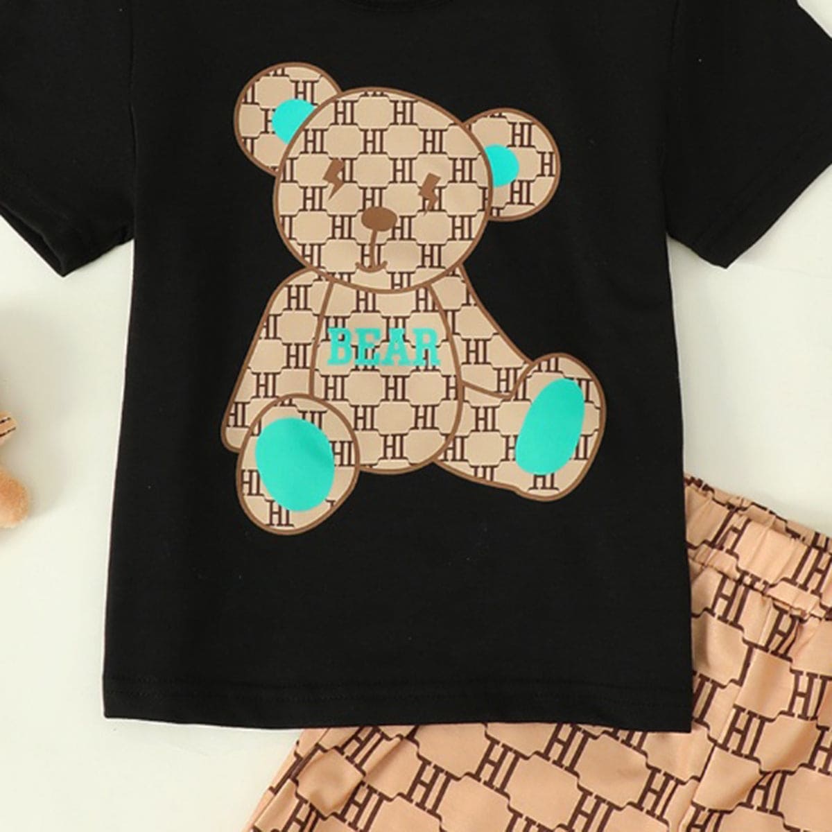 Boys Black Printed Shorts Sleeves T-shirt with Shorts Set